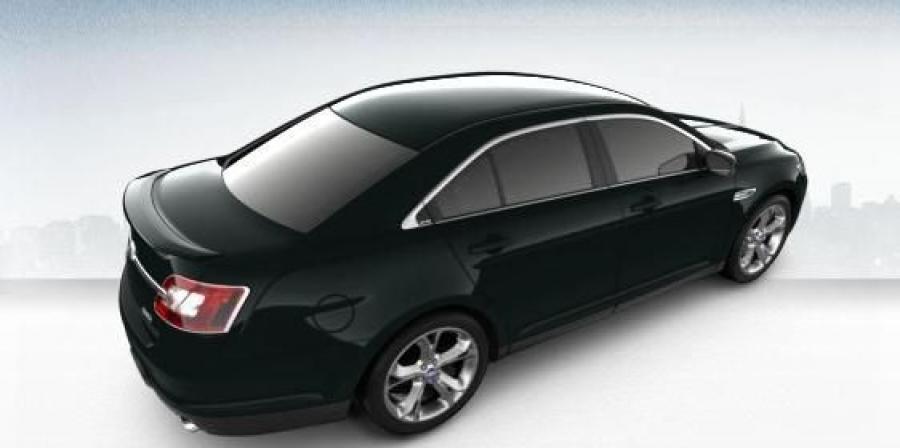  Ford Taurus SHO 2010 года  (фото 150 из 248)